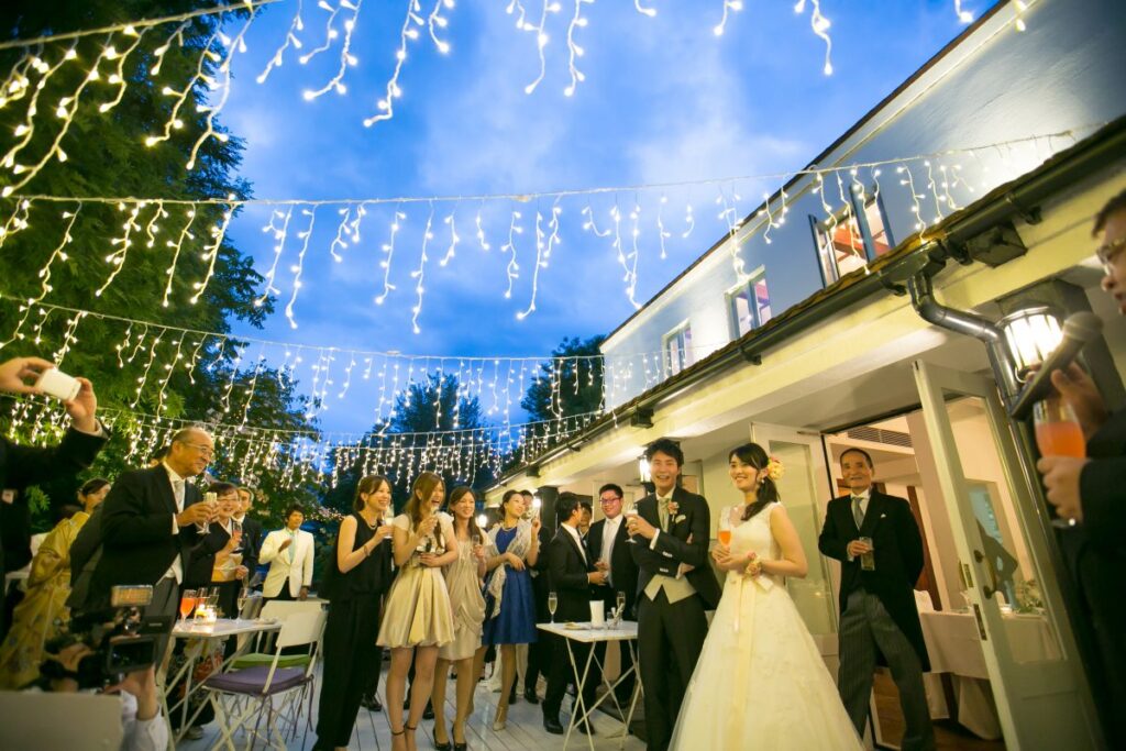 流行の1.5次会ウエディングとは？その知られざる魅力と素敵に叶えるコツ