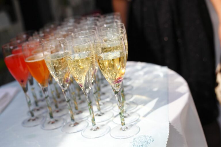 結婚式のウェルカムパーティとは？｜素敵な時間にするポイント集